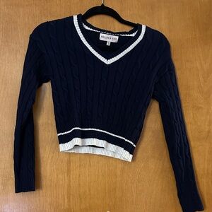 Willow & Root Navy V-Neck Cable Knit Sweater